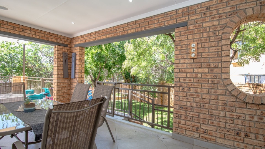 4 Bedroom Property for Sale in Cashan North West